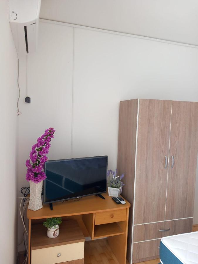 Apartment Mladen Hvar Town Esterno foto